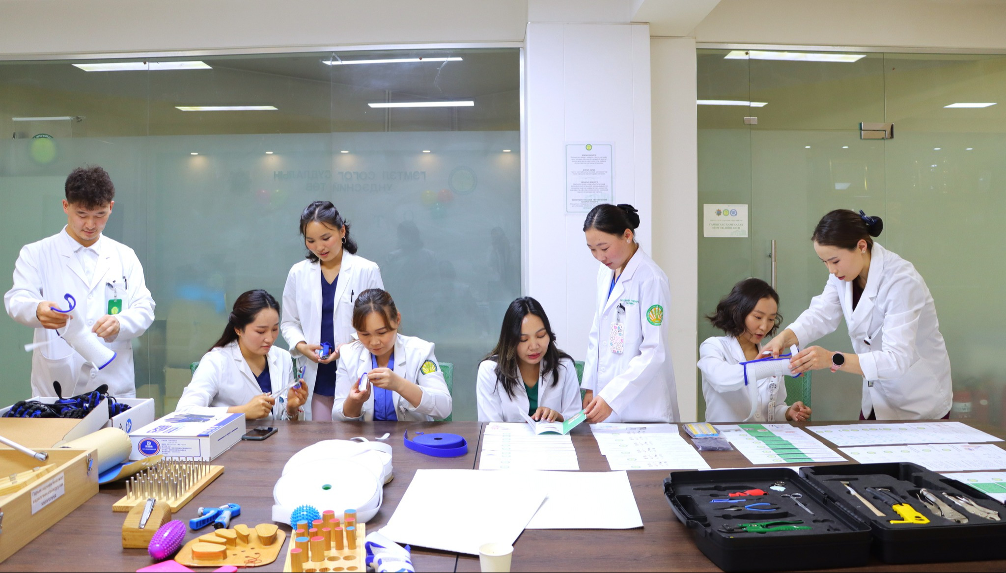 ГССҮТ-өөс ГЭМТЛИЙН ДАРААХ ХӨДӨЛМӨР ЗАСЛЫН ТУСЛАМЖ ҮЙЛЧИЛГЭЭГ ТАНИУЛАХ ӨДӨРЛӨГ ХИЙЛЭЭ...